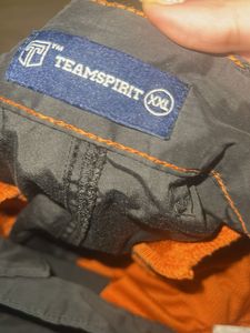 Champion Black Cargo Capri Pants