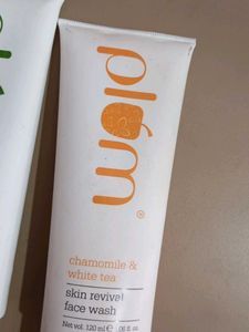 plum face wash combo