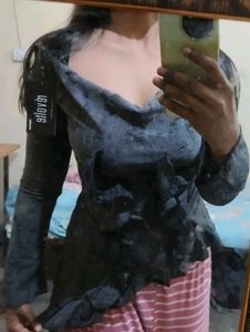 Stylecast 🌟 Imported Y2k Hooded Fitted Top🌟🌟🌟