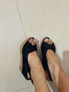 Luna blu Wedges Heels