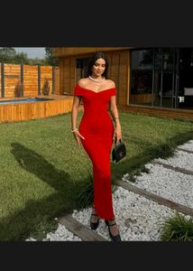 Elegant Red Maxi Dress