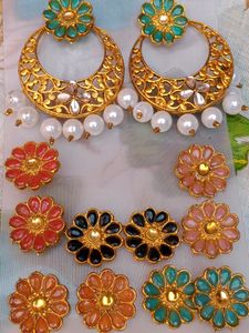 Earrings With Changeing Colour Tops