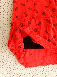 Coral Leaf Print Top