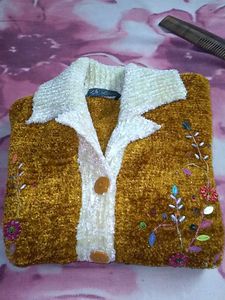 Embroidered Knit Cardigan