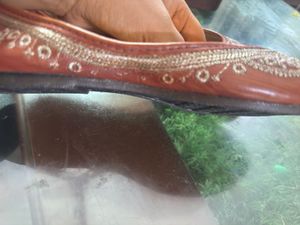 Ethnic Brown Jutti Flats