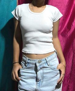 Mini fitted white Tshirt