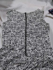 Printed Sleeveless Dress