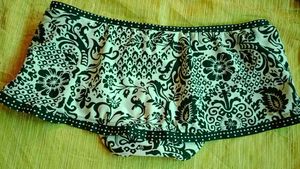 Orginal Mossimo Black &amp; White Shorts