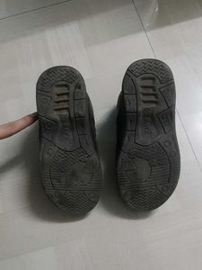 Unisex Brown Shoes, Size 11