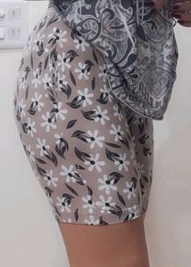 Floral Elasticated Shorts