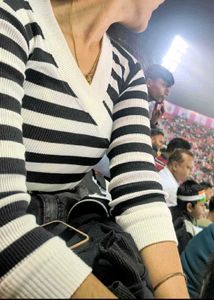 COMBO OF TRENDY TOPS WITH JEANS