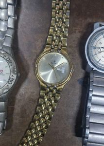 not working Vintage Watch Bundle - Five Timepieces