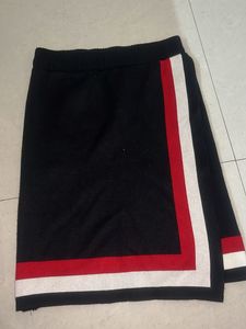Stylish Woollen Black Skirt