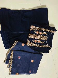 Beautiful Velvet Kurta Set