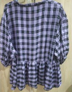 Checkered Purple Top✨