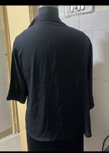 women’s Classic Black shirt