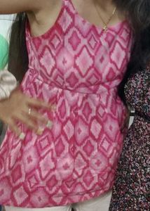Pink Diamond Pattern Top