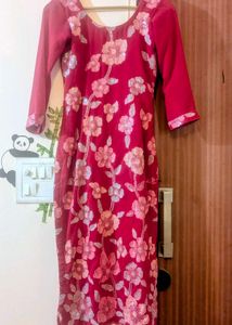 Floral Embroidered Kurta