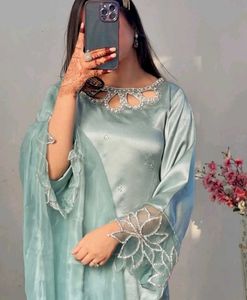 Lotus Kurti Pant Set 🪄✨