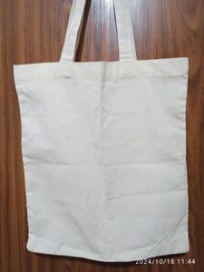 Tote bag