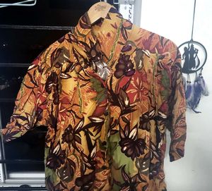 Vintage Floral Print Button-Down Shirt