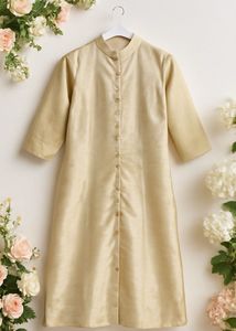 ✨ Golden Grace – Handcrafted Raw Silk Kurta in XL