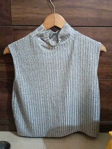 Sleeveless Grey Knit Top