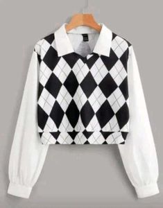 Trendy Argyle Crop Top