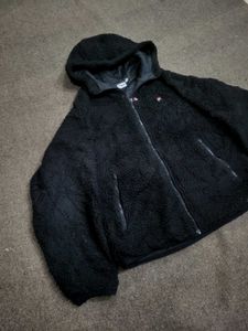 Black fleece hoddie