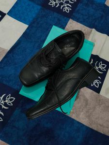 Formal Leather Shoes For Men!
