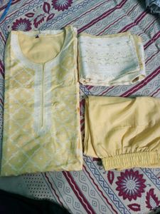 libas kurta pant set with dupatta