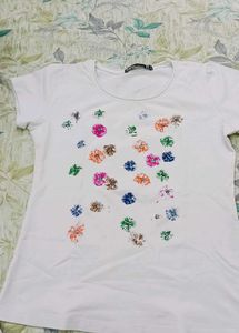 Combo Of Two Tops With One Jeans And Lower