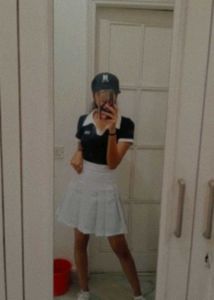 Women&#39;s White Pleated Skirt