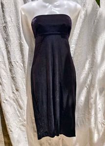 12.30.4 SEXY VELVET BODYCON