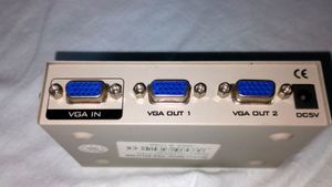 1 VGA &#39;in&#39; To 2 VGA &#39;out&#39;