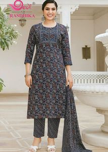 Devi Rasdhika Floral Print Kurti Set