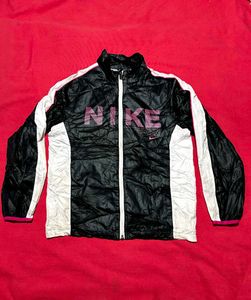Nike Sportswear Windbreaker Jacket – Size M