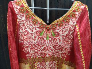 🔥Limited Time Offer🔥BRAND NEW SILK KURTA