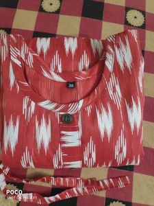 Women Cotton Red Long Kurta....