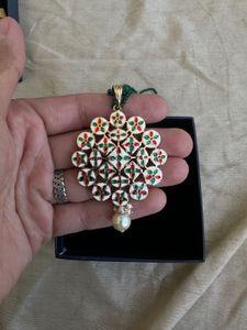 Classy Kundan Jewellery Set
