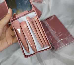 Miniso Mini Travel Brushes Kit
