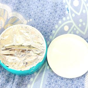 Pond&#39;s Light Moisturizer