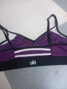 alo Sports Bra