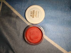 pink blusher