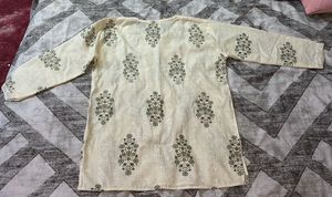 Elegant Floral Print Kurta
