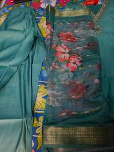 Green Embroidered Kurta Set