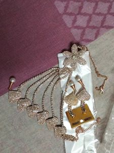 Diva Necklace and Earrings Set