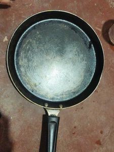 Nonstick Tawa