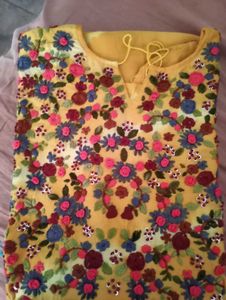 Floral Embroidered Kurta