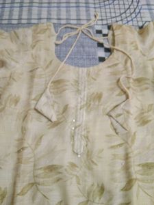 Linen Suit Simple And Sober